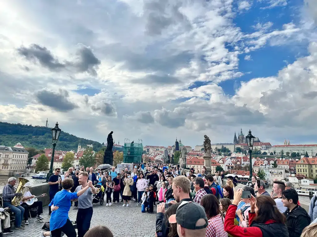 ¿Dónde alojarse en Praga? Los 5 mejores lugares para alojarse (+ zonas a evitar) 🇨🇿