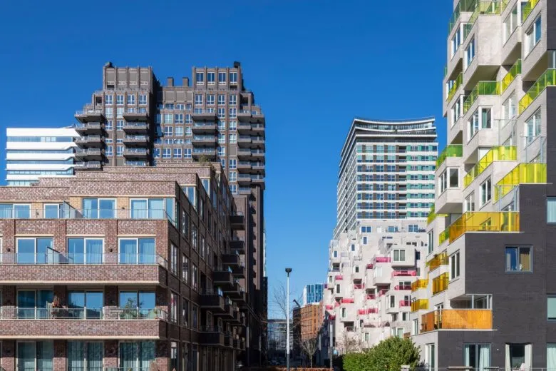 ¿Dónde alojarse en Ámsterdam? Los 10 mejores lugares 🇳🇱 20