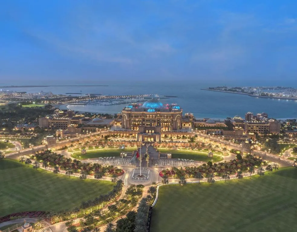 ¿Dónde alojarse en Abu Dhabi? - Las 5 mejores zonas y hoteles de Abu Dhabi 🇦🇪 37