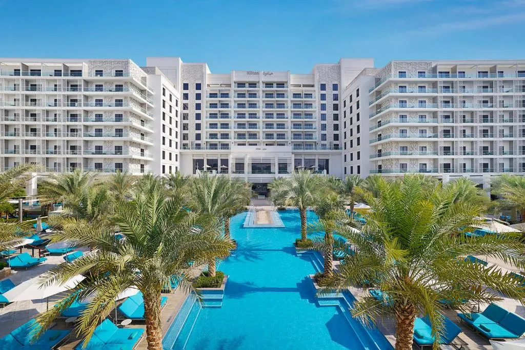 ¿Dónde alojarse en Abu Dhabi? - Las 5 mejores zonas y hoteles de Abu Dhabi 🇦🇪 13