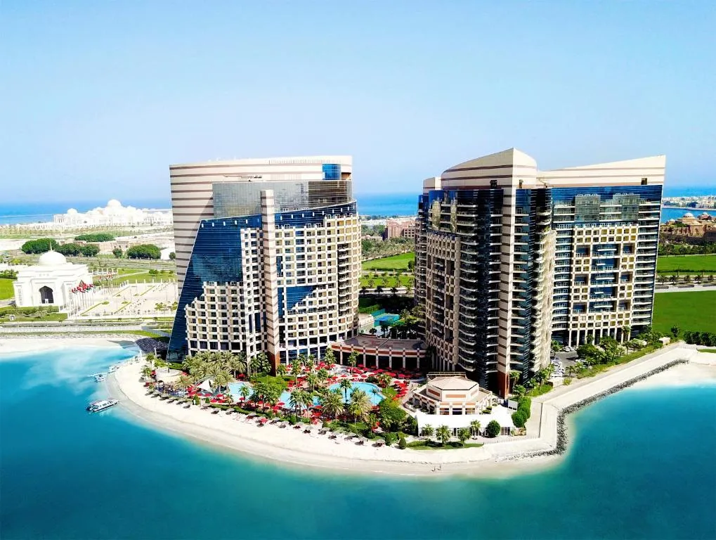 ¿Dónde alojarse en Abu Dhabi? - Las 5 mejores zonas y hoteles de Abu Dhabi 🇦🇪 41